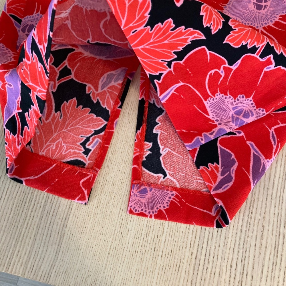 Who What Wear Pencil Skirt Womens 2 Red Poppy Floral Print Knee Length Back Slit - Picture 4 of 7